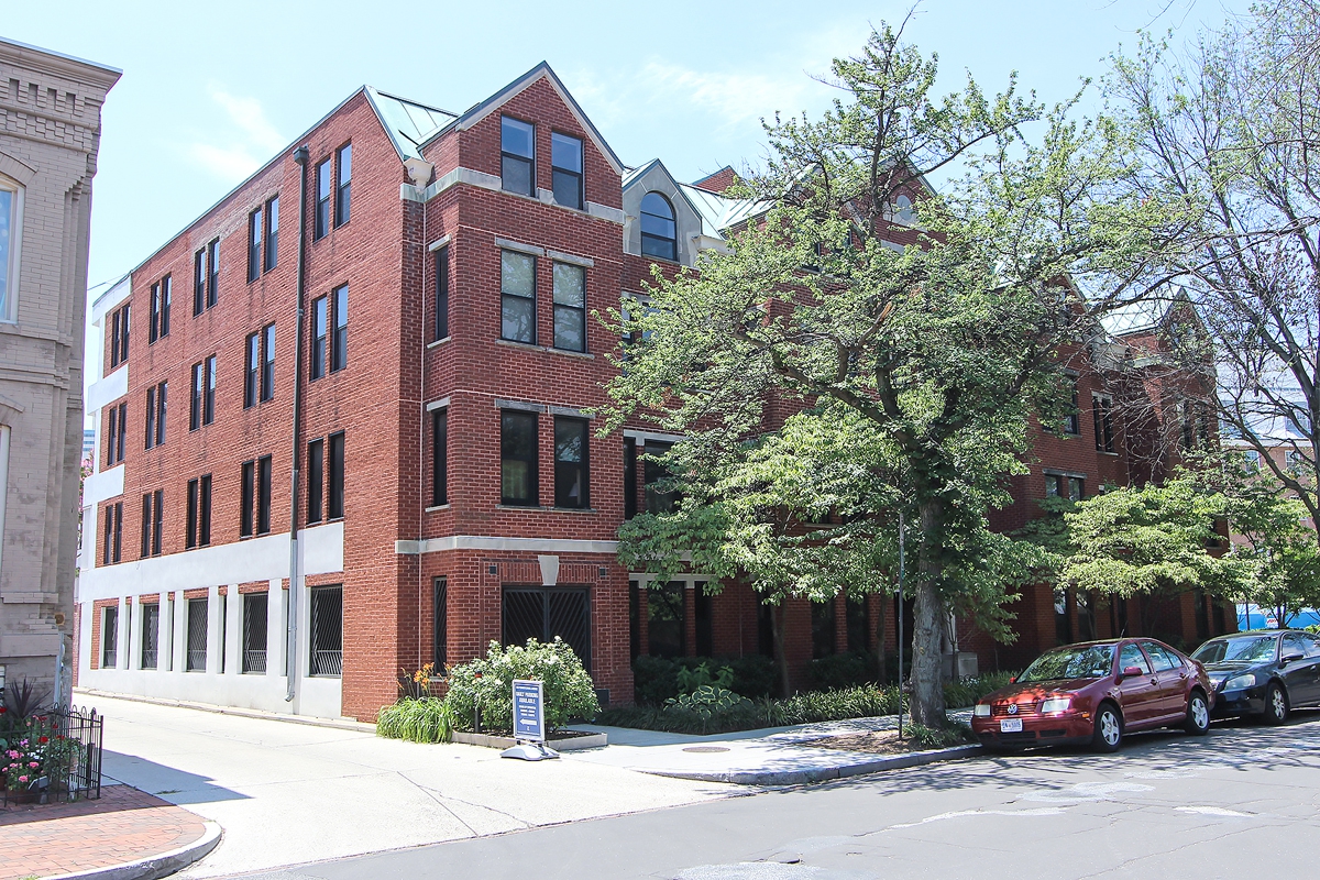 649 C Street, SE Unit 309, Washington, DC 20003