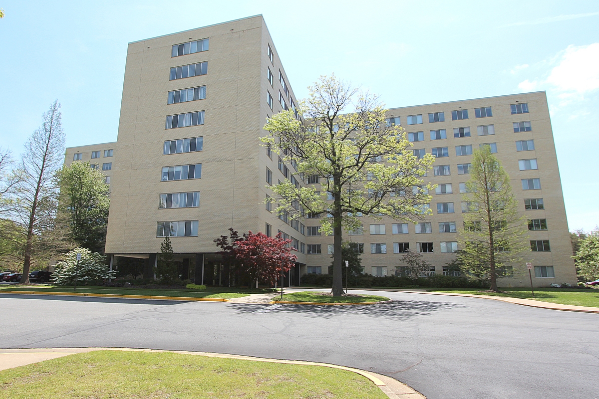 6641 Wakefield Drive 509 River Towers Condominium, Alexandria