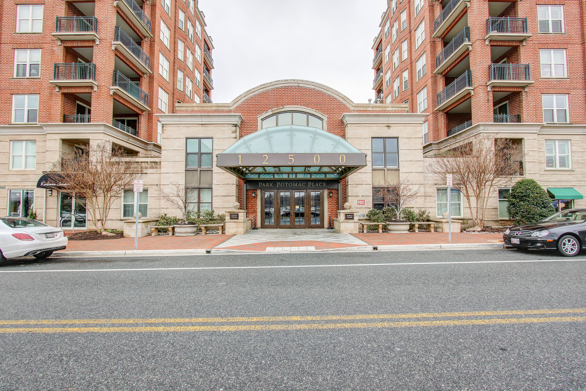 12500 Park Potomac Ave Unit 406, Potomac, Maryland 20854