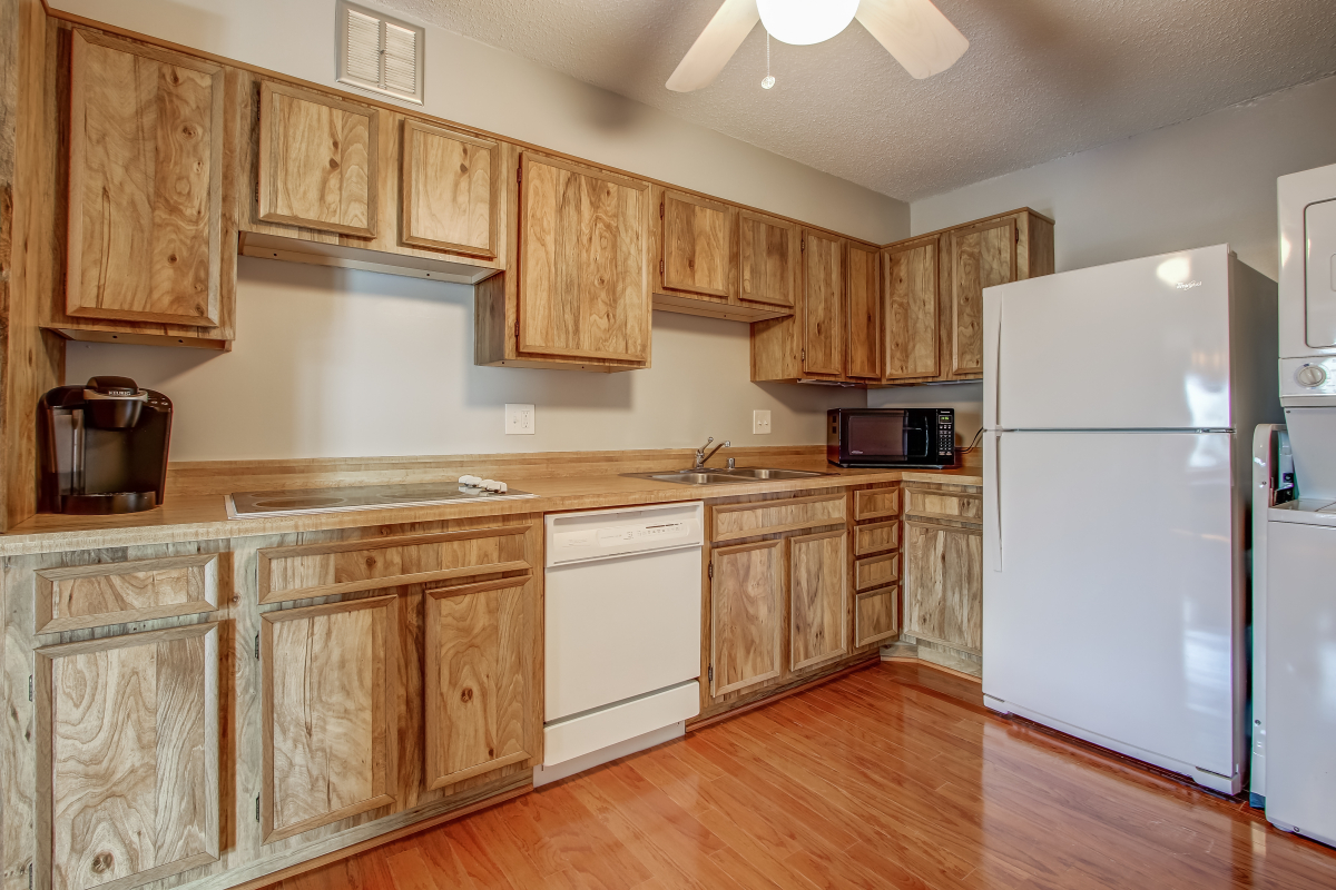 5902 Mount Eagle Drive, Unit 602 Montebello Condominium, Alexandria