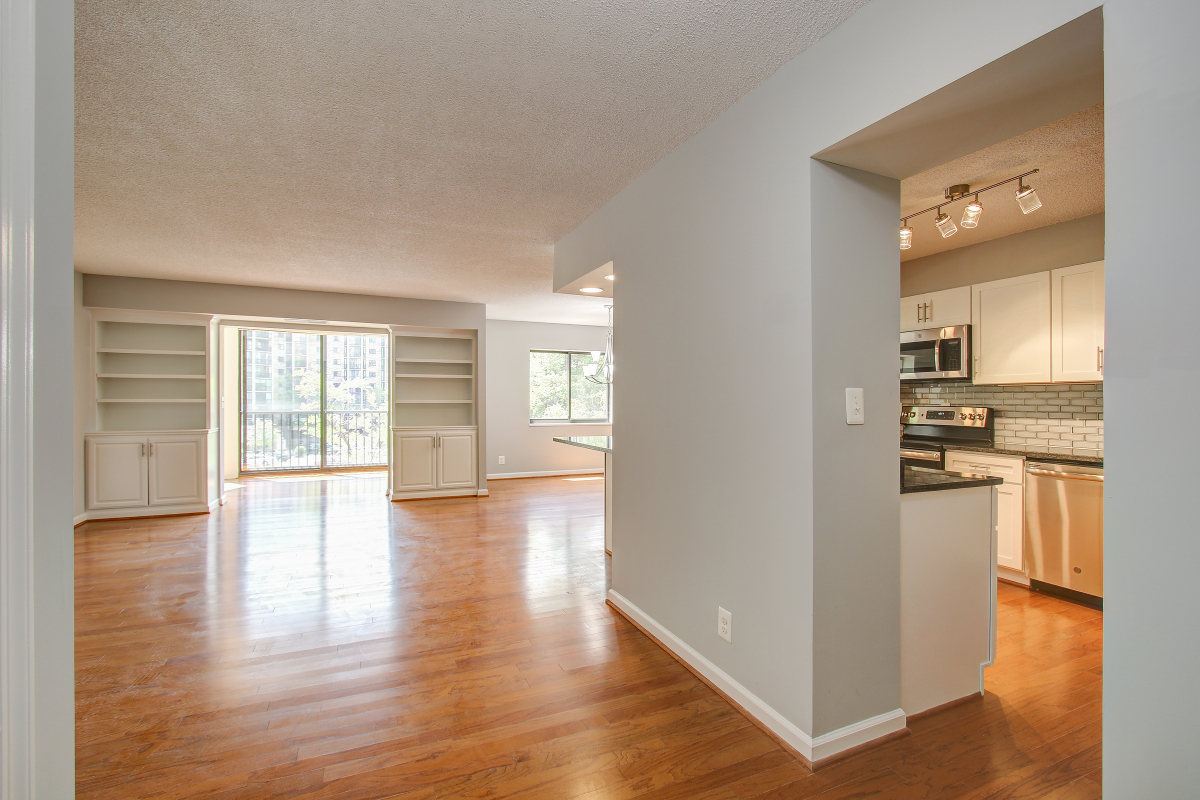 5903 Mount Eagle Drive 405 Montebello Condominium, Alexandria