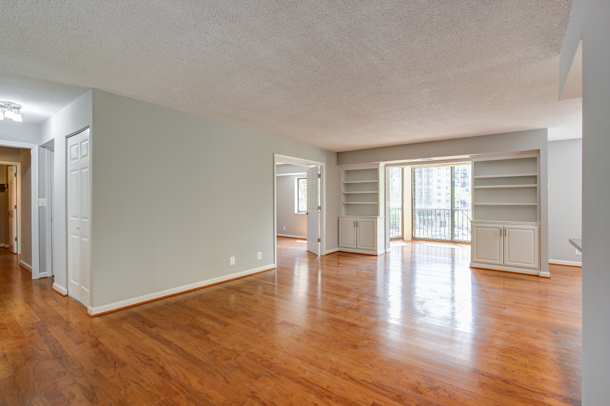 5903 Mount Eagle Drive 405 Montebello Condominium, Alexandria