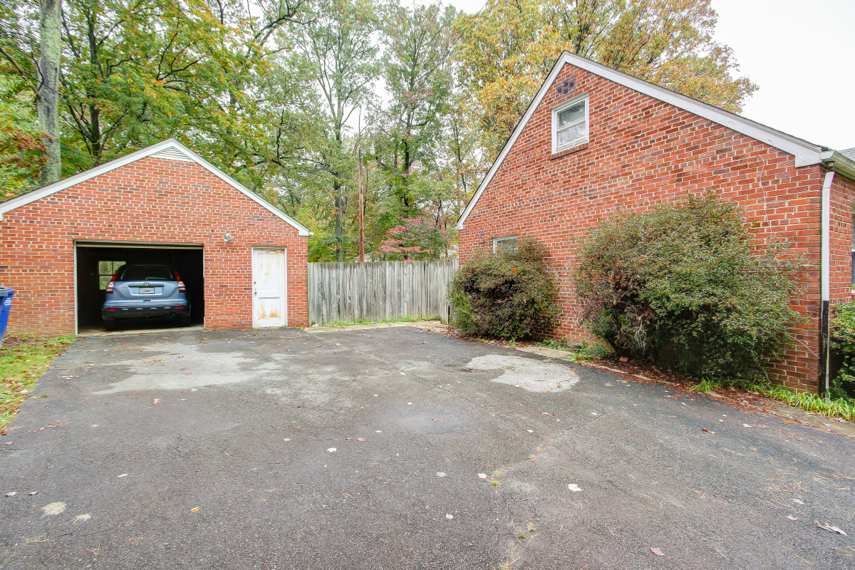 4104 Guinea Rd. , Fairfax, Virginia 22032