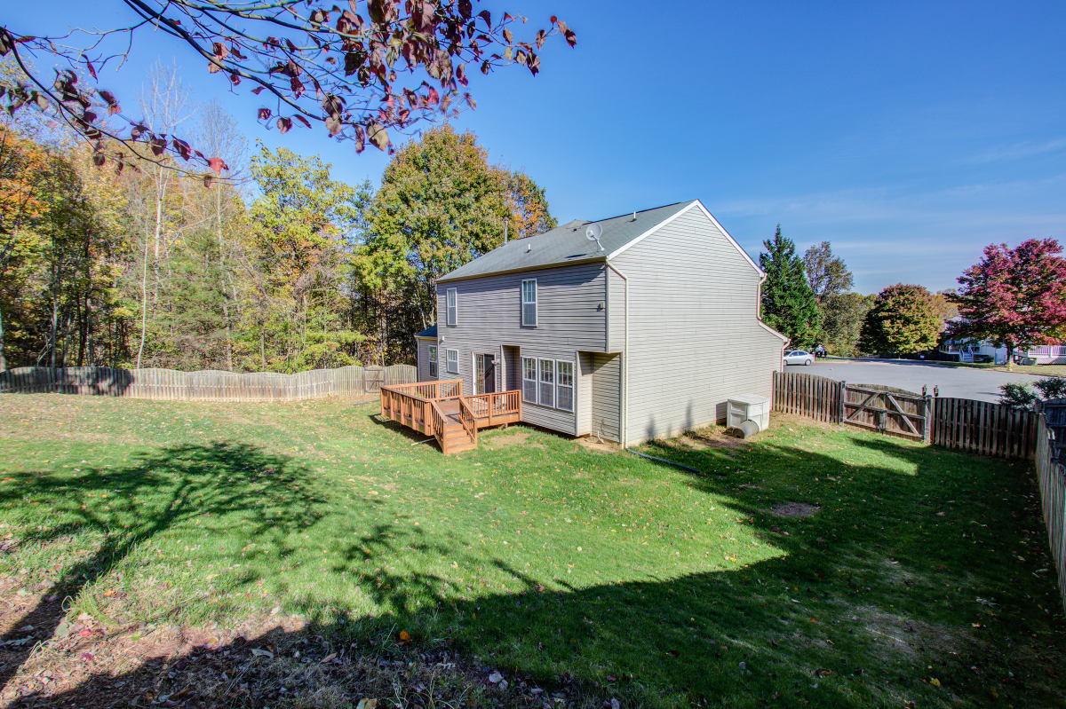 3921 Red Bird Lane, Woodbridge, Virginia 22193